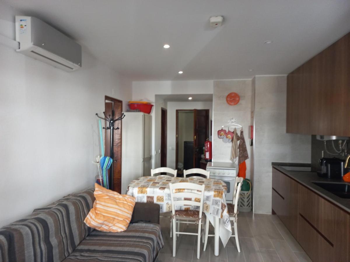 Regueiro Quarteira Beach Apartment Eksteriør bilde